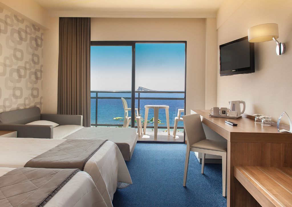 hotel RH corona del mar