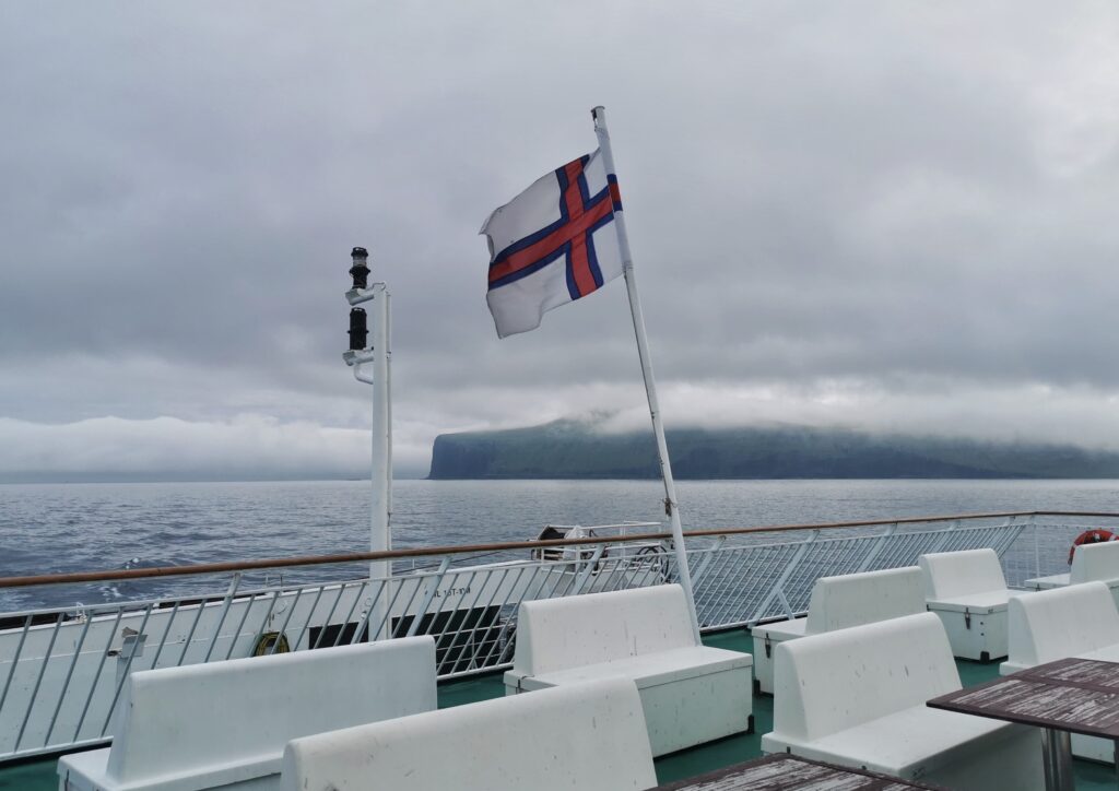 traghetto alle isole faroe